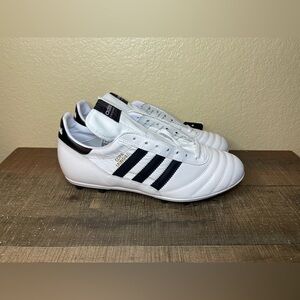 Adidas Copa Mundial Leather FG Soccer “White Black”
- Size 13 Men.
